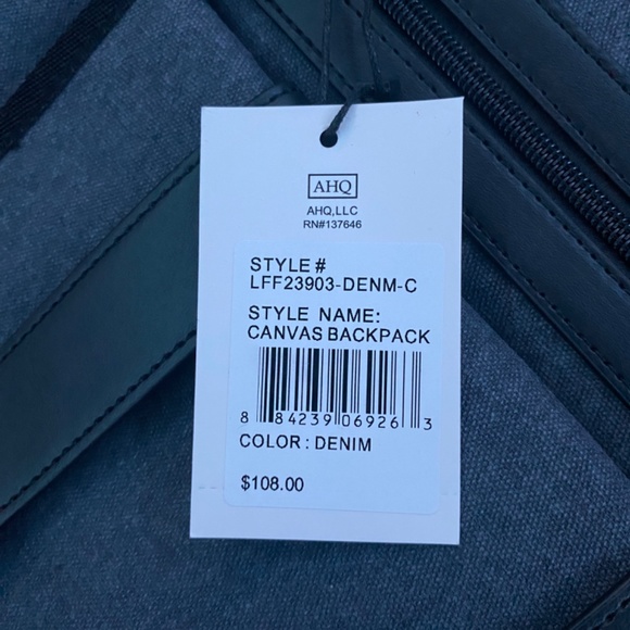 backpack - Picture 4 of 4